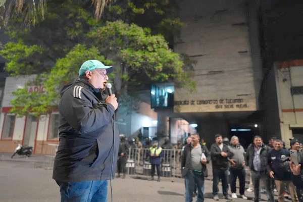 César Torres recurrió a la Justicia para frenar la anulación de dos urnas en el Sindicato de Camioneros